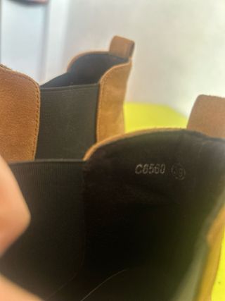 Botines Chelsea Camel