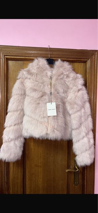 Chaqueta de pelo rosa