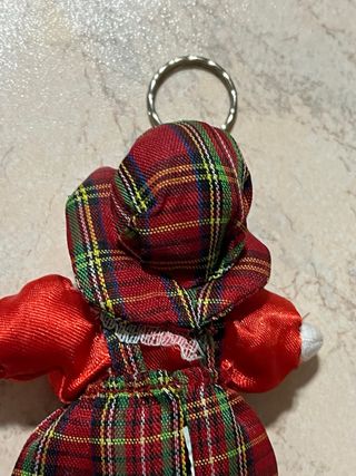 Portachiavi vintage bambolina abito scozzese