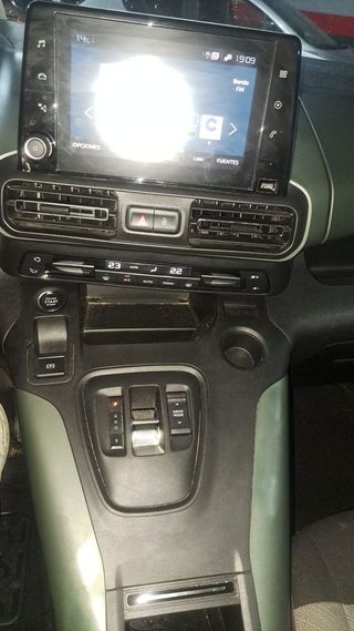 Citroën Berlingo ë- Talla M Eléctrico 50 kWh Shine