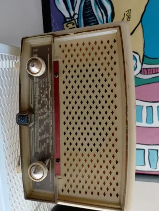 Radio Antigua Beige y Azul