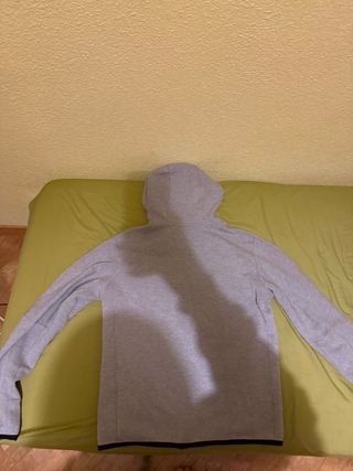 Chaqueta Nike Tech Gris