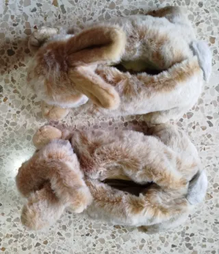Zapatillas Conejo Peluche Beige y Marrón