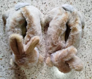 Zapatillas Conejo Peluche Beige y Marrón