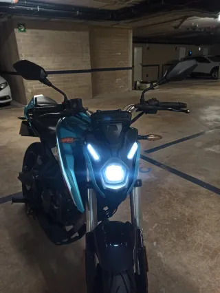 VOGE 125R 2023 Azul/Blanco