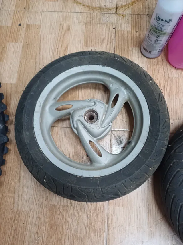 Ruote Aprilia Gulliver 12 (2 unità)