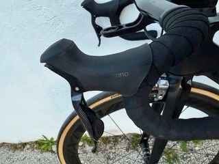 Canyon Aeroad CF SLX 8 Di2 Grupo Ultegra completo