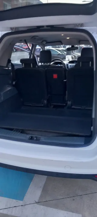 Ford Grand C-MAX 2011