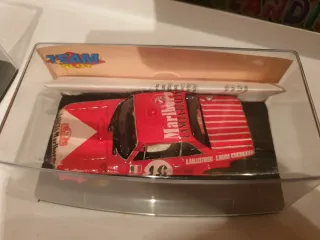 Scalextric Lancia Fulvia Marlboro Team Slot