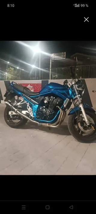 Suzuki Bandit 650 Manual Azul