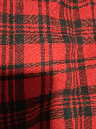 Chaqueta sobrecamisa cuadros roja y negra