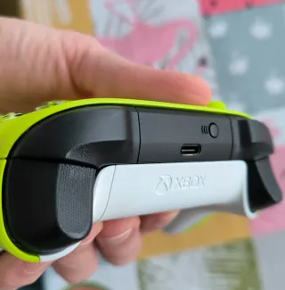 Mando inalámbrico Xbox Series Electric Volt