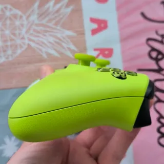 Mando inalámbrico Xbox Series Electric Volt