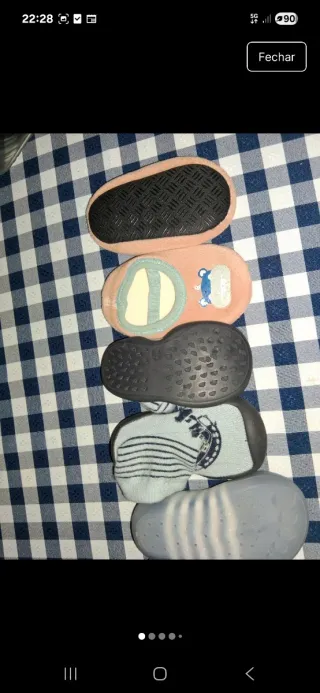 Sapatos/Meias Antiderrapantes Bebé