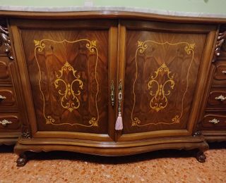 Buffet Madera Nogal y Mármol