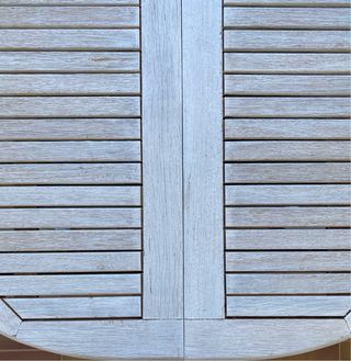 Mesa oval extensible y 4 Sillas de madera de teca