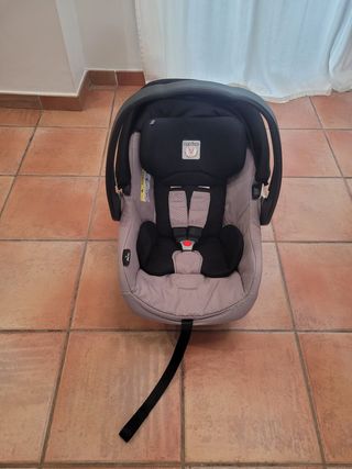 Cochecito bebé PegPerego Trio+capazo+silla+Isofix