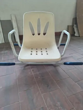 Silla de Baño Geriátrica