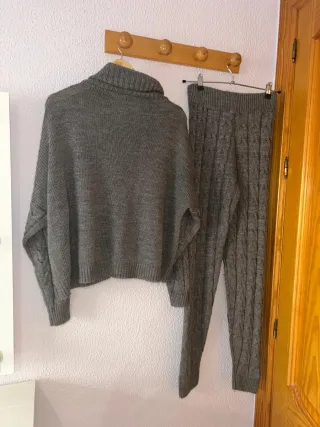 Conjunto punto gris jersey y pantalón