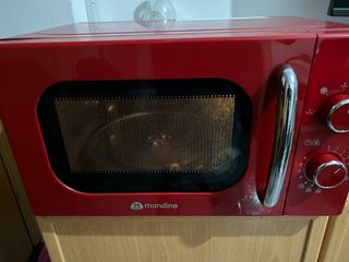 Microondas Mandine Rojo