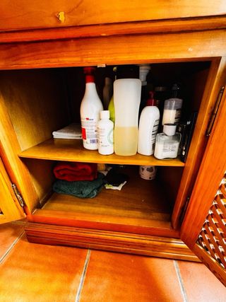 Mueble de baño y espejo