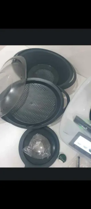 Thermomix TM5 con garantía y accesorios