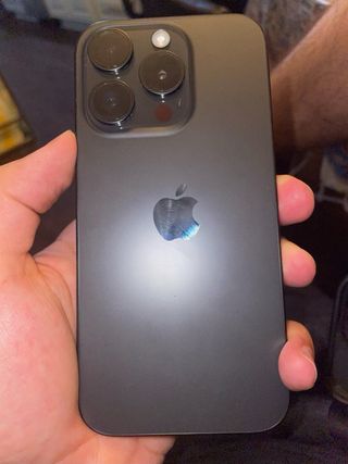 iPhone 16 Pro Max Negro