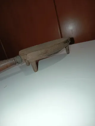 Plancha antigua hierro fundido figura