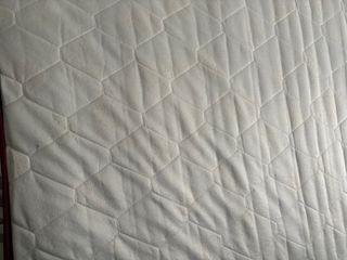 Colchón 90x190  muy poco utilizado, muelles ensarc