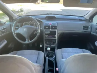 PEUGEOT 307 2.0 HDI