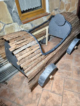 Coche de madera Picapiedra