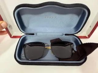 Gafas de sol Gucci GG0563SKN 001