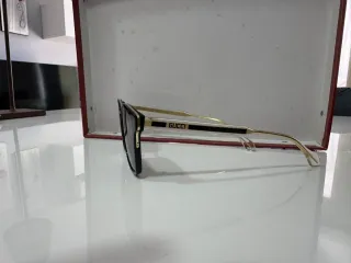 Gafas de sol Gucci GG0563SKN 001