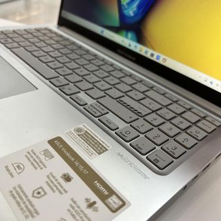 PORTATIL ASUS VIVOBOOK F1504Z I5-1235U 1.3GHZ 16GB 512SSD CAJA