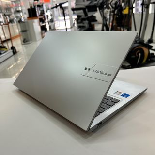 PORTATIL ASUS VIVOBOOK F1504Z I5-1235U 1.3GHZ 16GB 512SSD CAJA