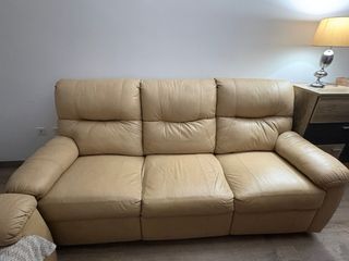 Divano 3+2 in pelle beige