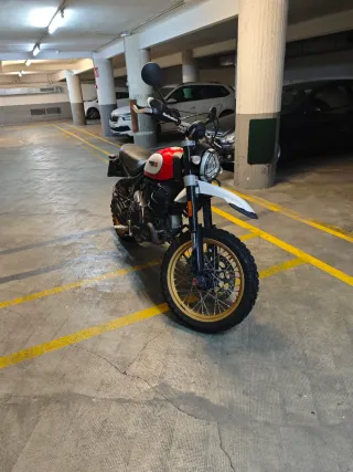 Ducati Scrambler Desert Sled 2020 15km