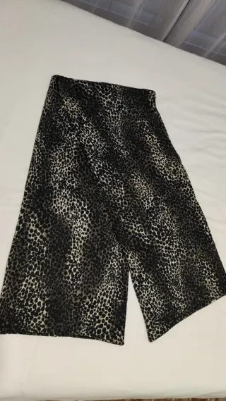 Bufanda Mango Leopardo Gris