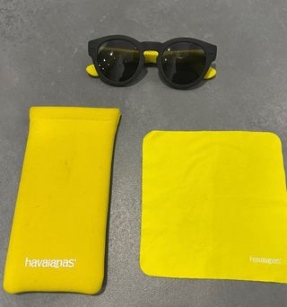 Gafas de Sol Havaianas Negras y Amarillas