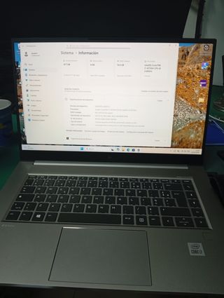 HP Zbook Studio G7 Plata