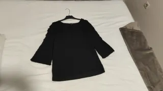 Blusa negra Massimo Dutti