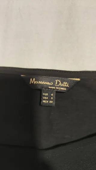 Blusa negra Massimo Dutti