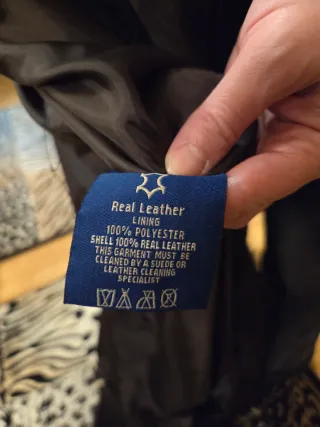 Abrigo largo ante y piel