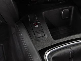 Nissan Qashqai DIG-T 103 kW (140 CV) E6D N-CONNECTA
