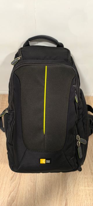Mochila Case Logic DSLR Sling Negra
