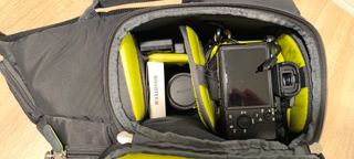 Mochila Case Logic DSLR Sling Negra