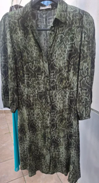 Vestido Talla L. Medidas en descripción