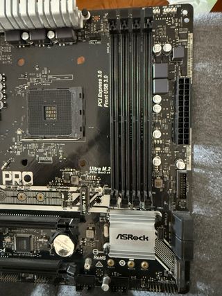 Placa Mãe ASRock AB350M Pro4 Usada
