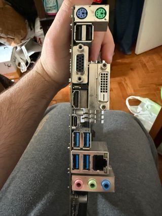 Placa Mãe ASRock AB350M Pro4 Usada