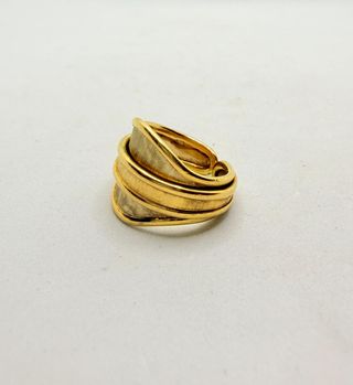 Anillo de oro combinado de 18k, 7.12 g, T-15.